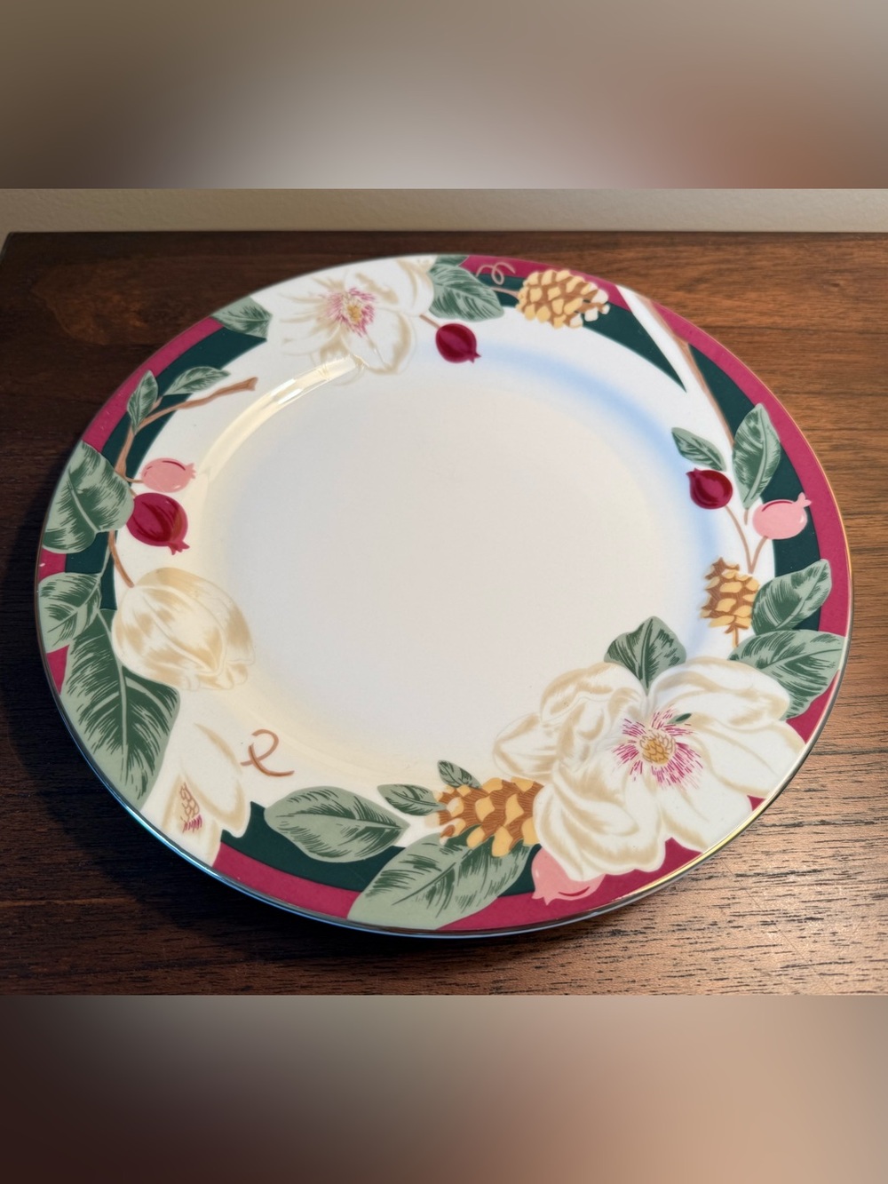 TIENSHAN MAGNOLIA FINE CHINA 4 PIECE PLACE SETTING (1) Set - Picture 3 of 9